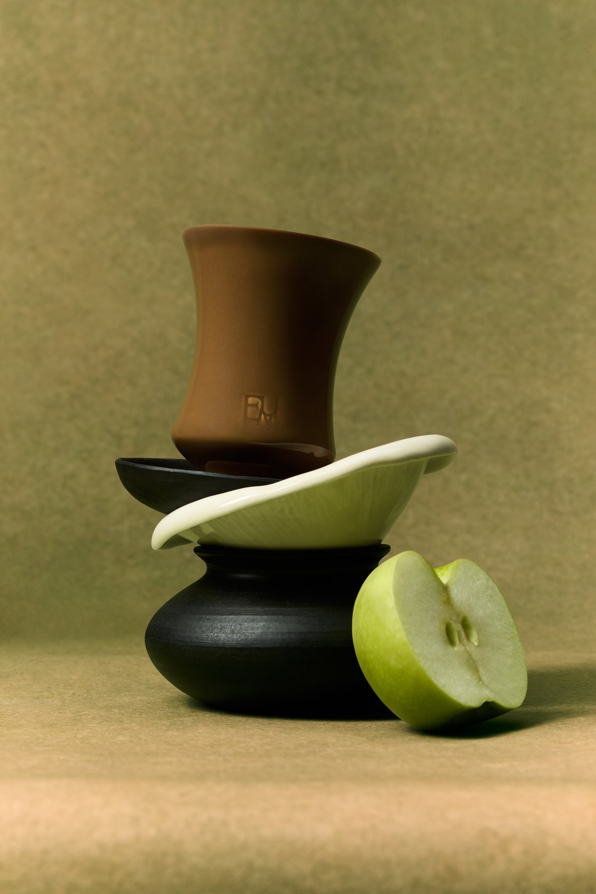 Ambered Apple Candle *Limited Holiday Edition
